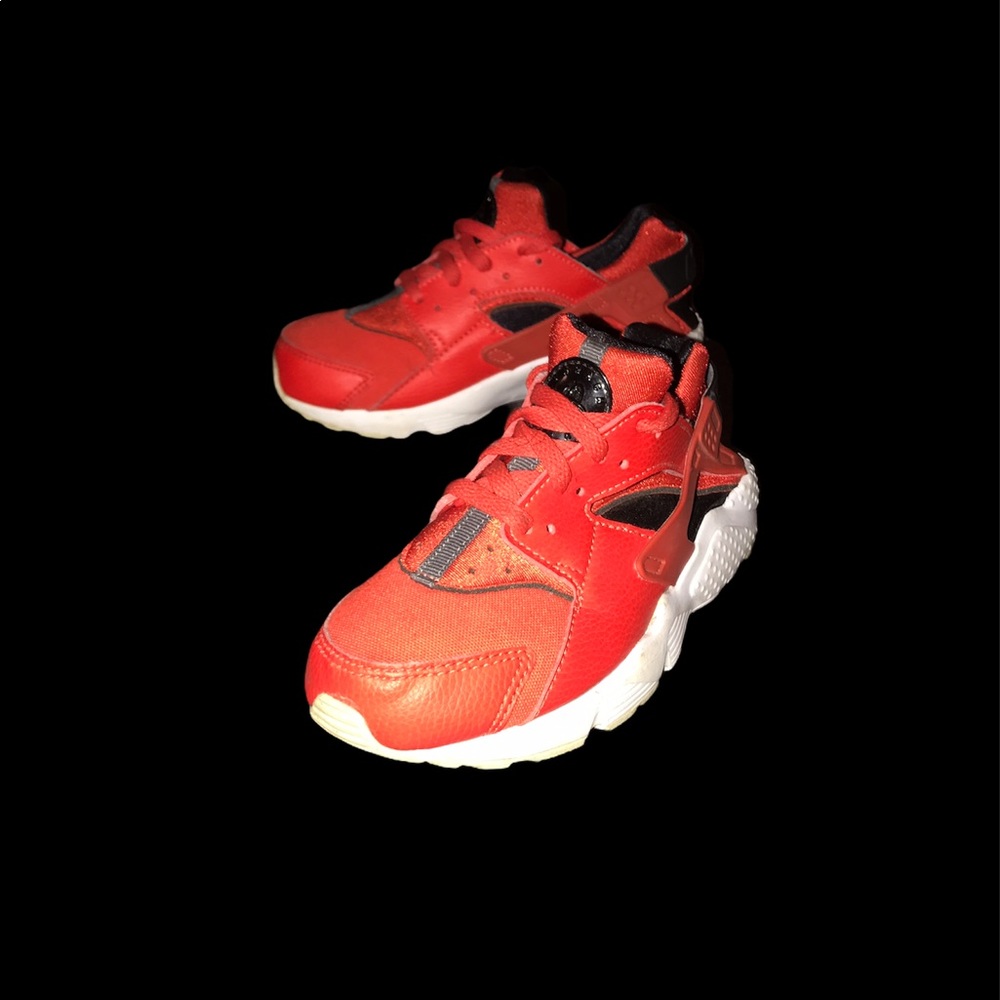 PS NIKE HUARACHE